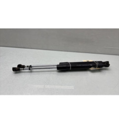 Verin de coffre PEUGEOT 2008 1