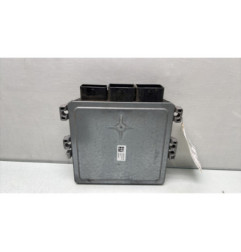 Calculateur moteur PEUGEOT 2008 1