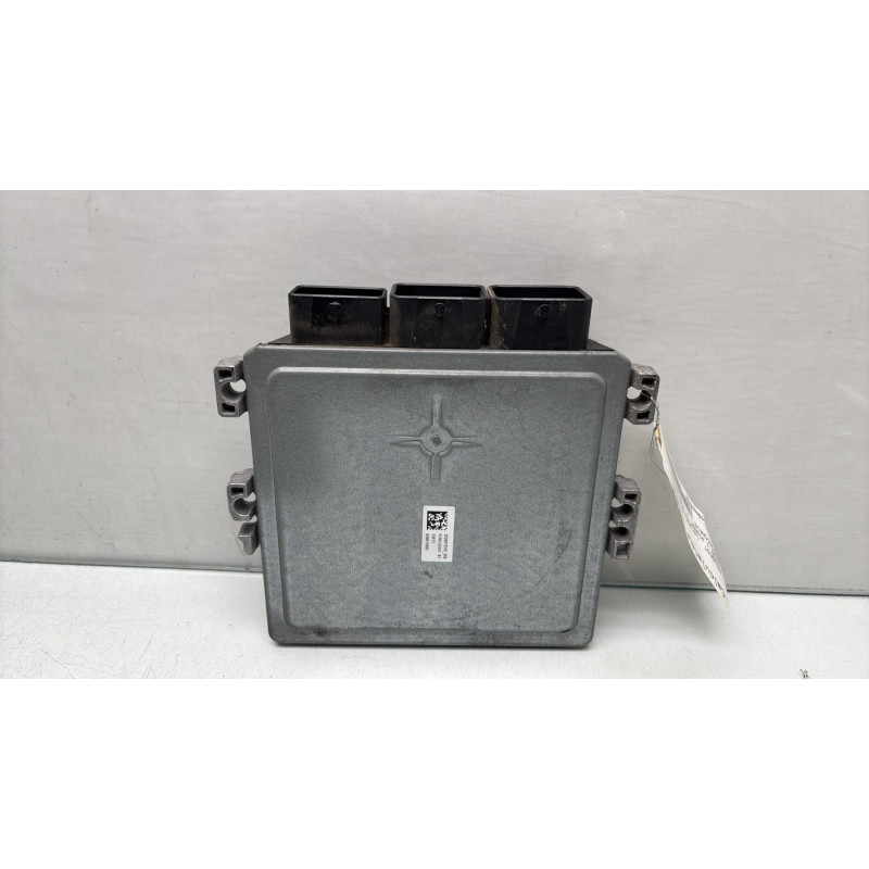 Calculateur moteur PEUGEOT 2008 1 Photo n°4