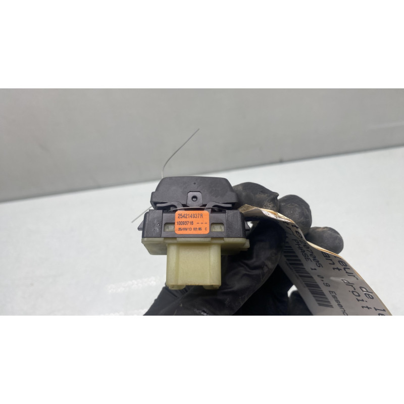 Interrupteur de leve vitre avant droit DACIA SANDERO 2 Photo n°4