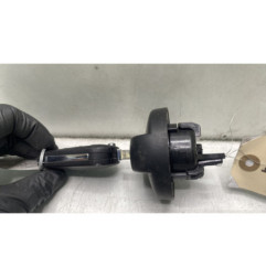 Bouchon de carburant PEUGEOT 208 1