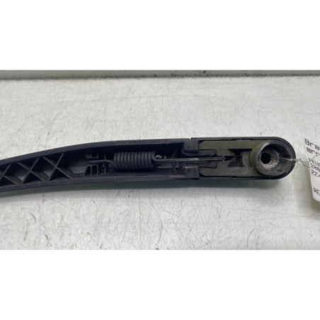 Bras essuie glace arriere PEUGEOT 208 1