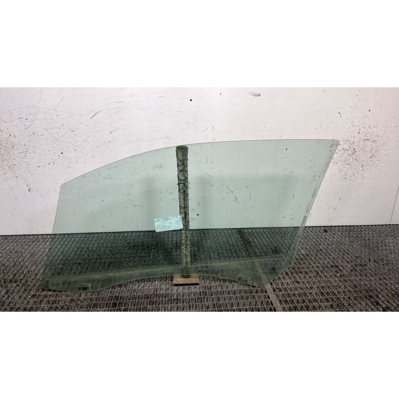 Vitre avant droit PEUGEOT 208 1 Photo n°4