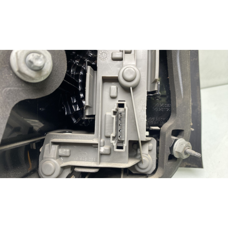 Feu arriere principal droit (feux) VOLKSWAGEN GOLF 6 Photo n°3