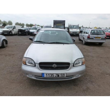 Attache ceinture avant droit SUZUKI BALENO 1 Photo n°1