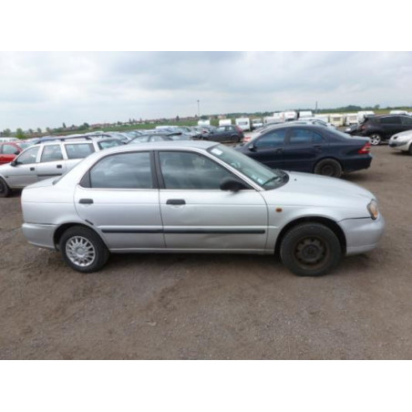 Attache ceinture avant droit SUZUKI BALENO 1