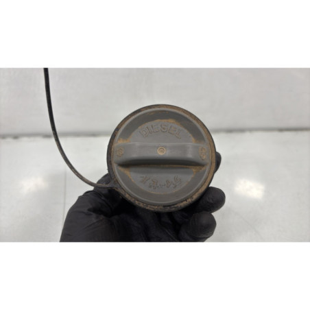 Bouchon de carburant TOYOTA RAV4 2 Photo n°1