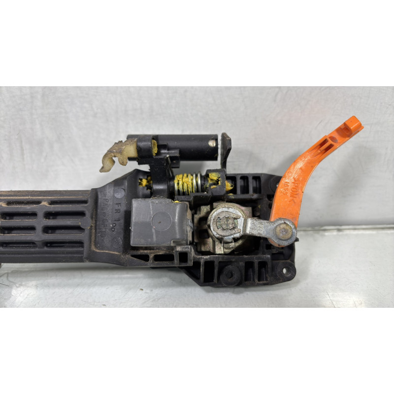 Poignee porte avant droit TOYOTA RAV4 2 Photo n°3