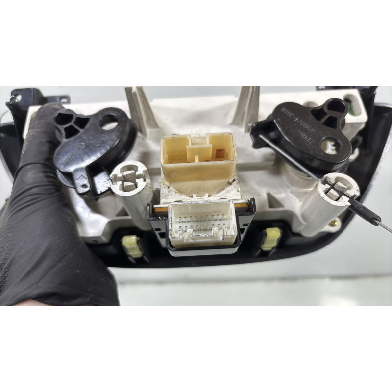 Commande chauffage TOYOTA RAV4 2 Photo n°4