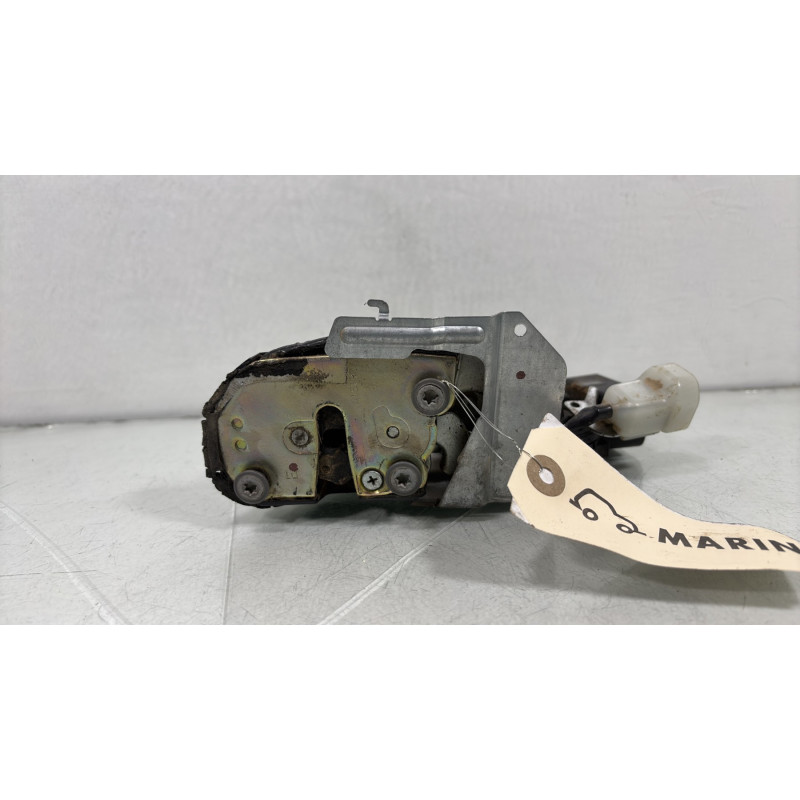 Moteur essuie glace arriere TOYOTA RAV4 2 Photo n°6