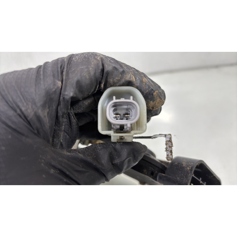 Moteur essuie glace arriere TOYOTA RAV4 2 Photo n°9