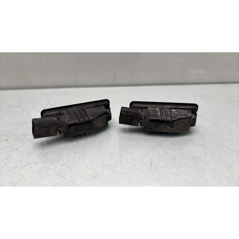 Eclairage de plaque VOLKSWAGEN GOLF 7 Photo n°2