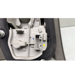 Feu arriere principal droit (feux) TOYOTA COROLLA VERSO 2