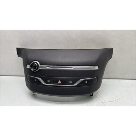 Bouton de warning PEUGEOT 308 2 Photo n°1