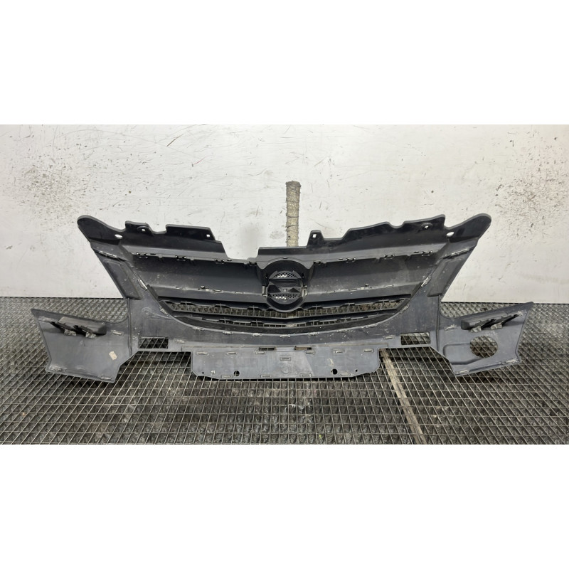 Calandre OPEL CORSA D Photo n°4