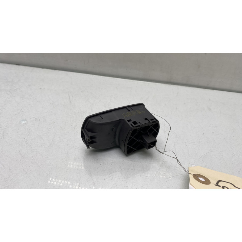 Interrupteur de leve vitre avant droit OPEL CORSA D Photo n°2