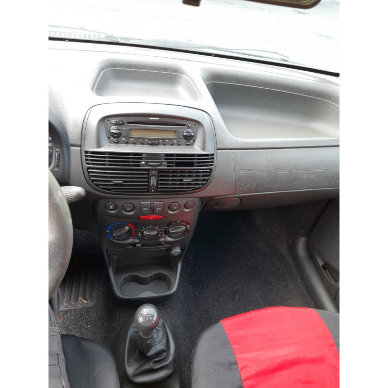 Feu arriere principal droit (feux) FIAT PUNTO 2 Photo n°20