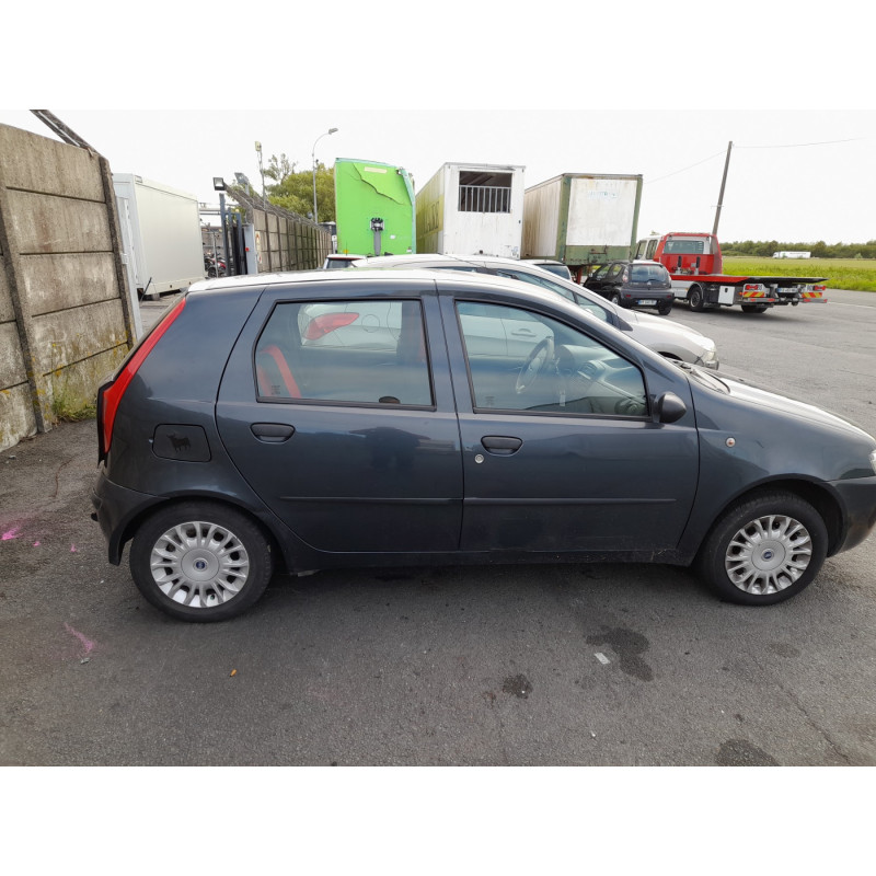 Retroviseur droit FIAT PUNTO 2 Photo n°11
