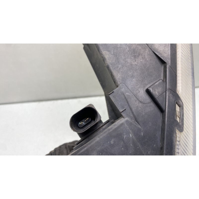 Feu diurne avant droit VOLKSWAGEN PASSAT 6 Photo n°4