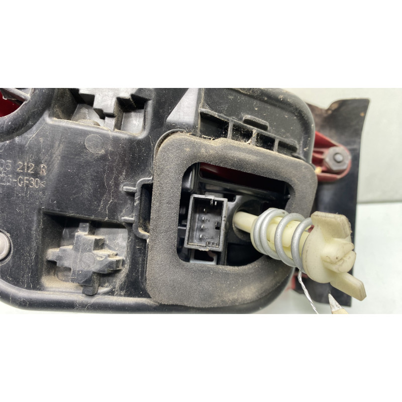 Feu arriere principal droit (feux) VOLKSWAGEN PASSAT 6 Photo n°3