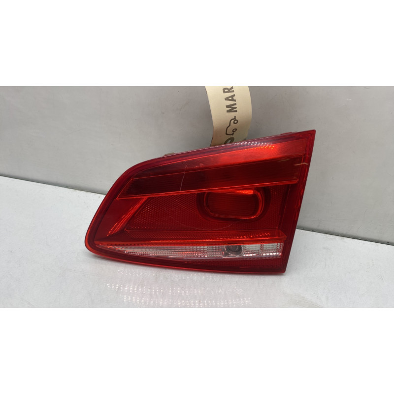 Feu arriere secondaire droit (feux) VOLKSWAGEN PASSAT 6 Photo n°1