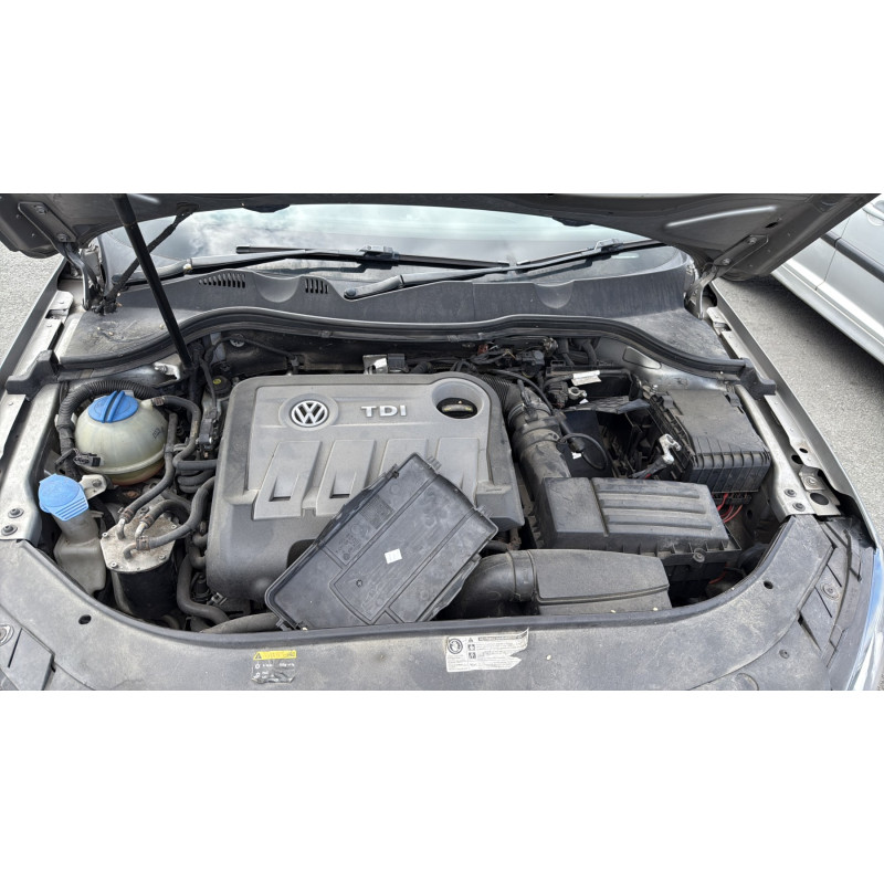 Feu arriere secondaire gauche (feux) VOLKSWAGEN PASSAT 6 Photo n°18