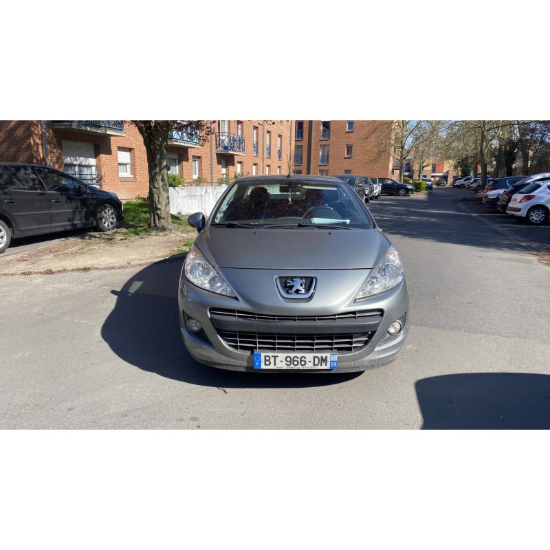 Vitre avant droit PEUGEOT 207 Photo n°10