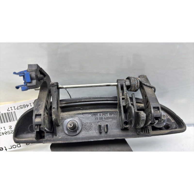 Poignee porte arriere gauche RENAULT CLIO 2 Photo n°4
