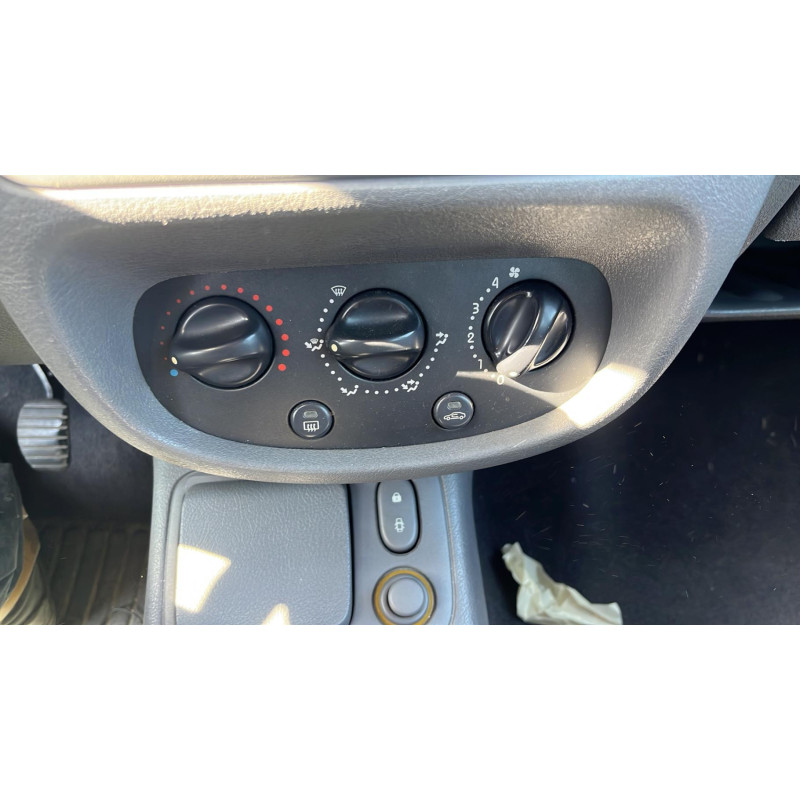 Bouchon de carburant RENAULT CLIO 2 Photo n°7