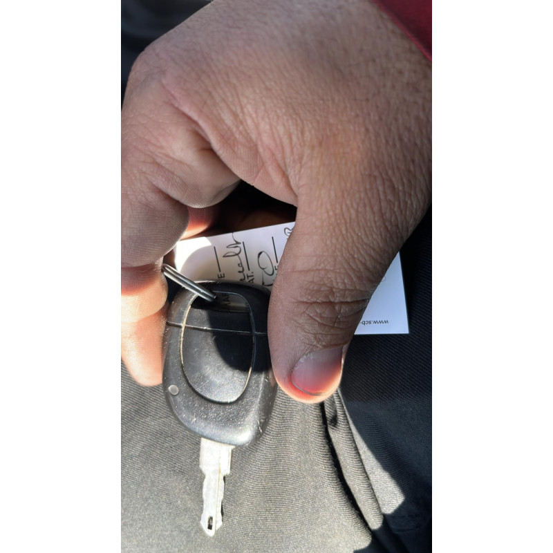 Bouchon de carburant RENAULT CLIO 2 Photo n°10
