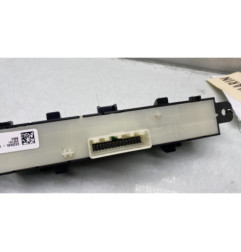 Bouton de warning DACIA SANDERO 3 STEPWAY