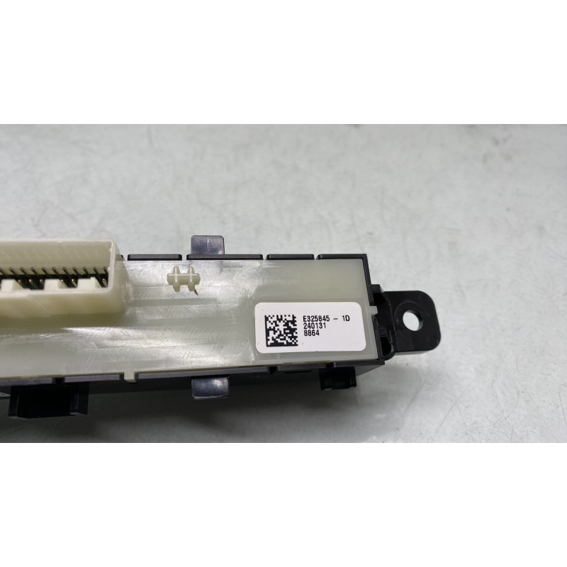 Bouton de warning DACIA SANDERO 3 STEPWAY Photo n°5