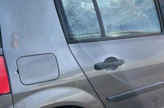 Pare boue arriere droit RENAULT MEGANE 2