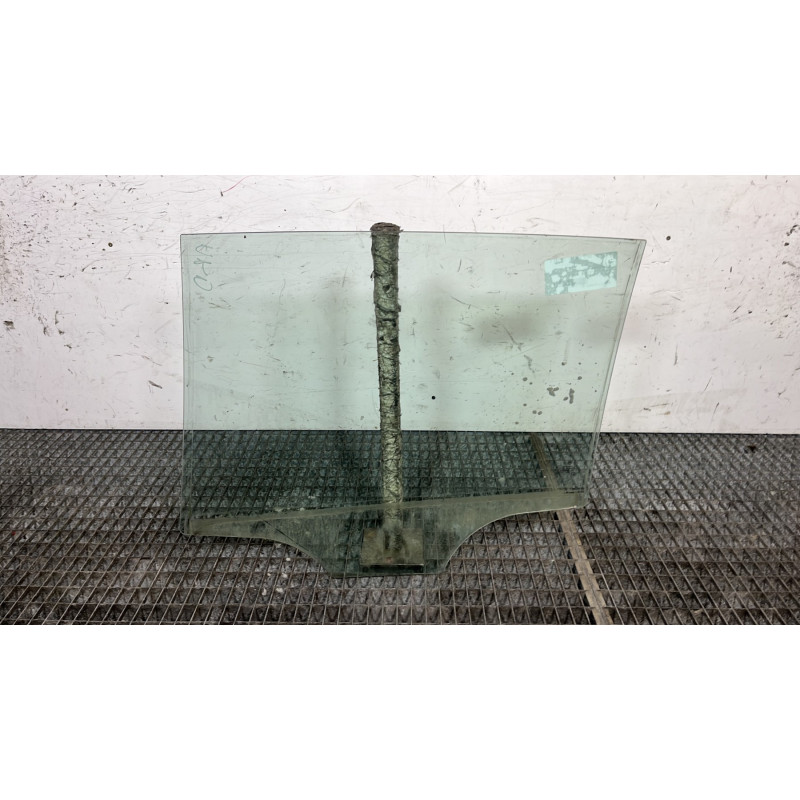 Vitre arriere droit VOLKSWAGEN GOLF 7 Photo n°4