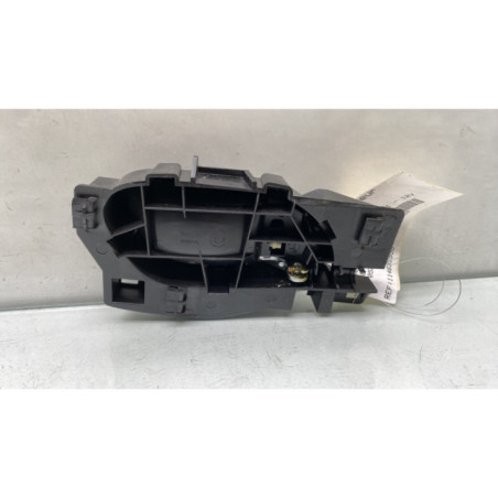 Poignee interieur arriere gauche PEUGEOT 2008 1