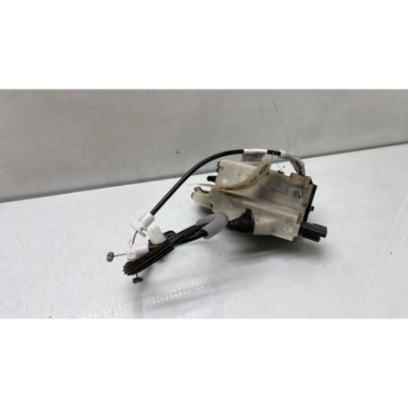 Serrure arriere gauche PEUGEOT 2008 1
