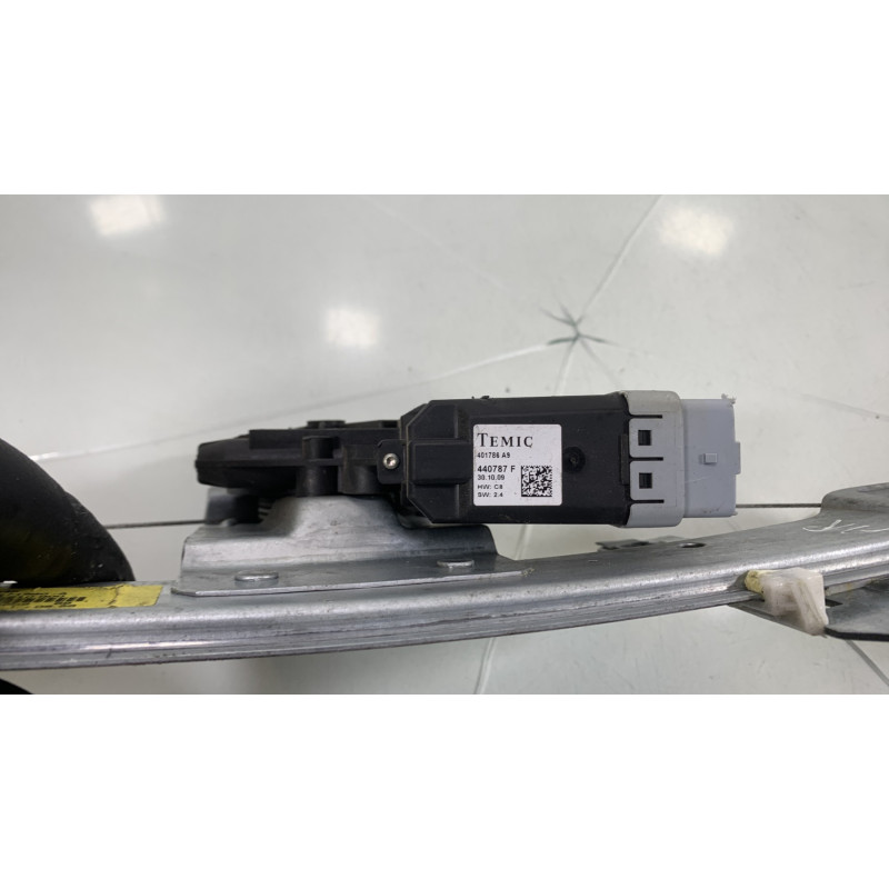 Leve vitre electrique arriere gauche PEUGEOT 207 Photo n°5