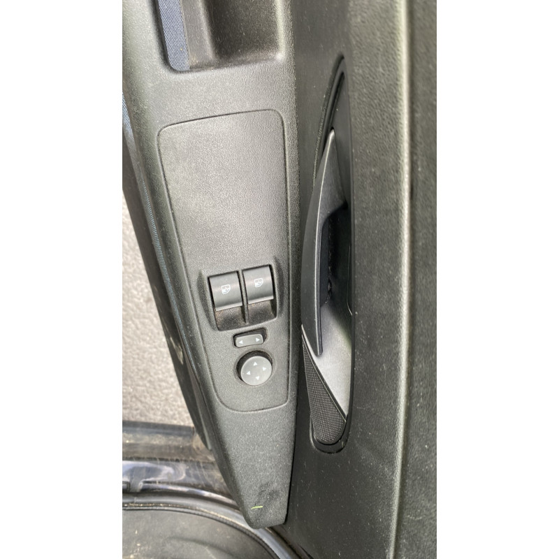 Antenne FIAT GRANDE PUNTO Photo n°13