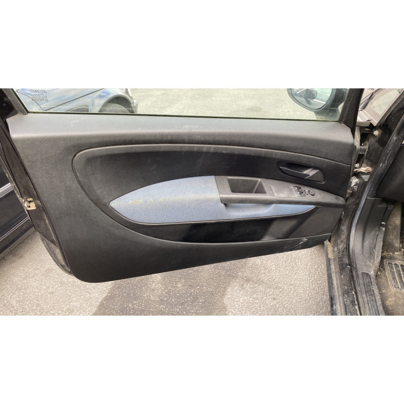 Face avant FIAT GRANDE PUNTO Photo n°13
