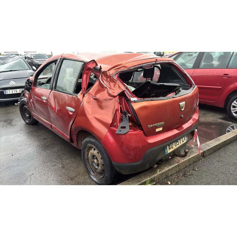 Vitre arriere droit DACIA SANDERO 1 Photo n°8
