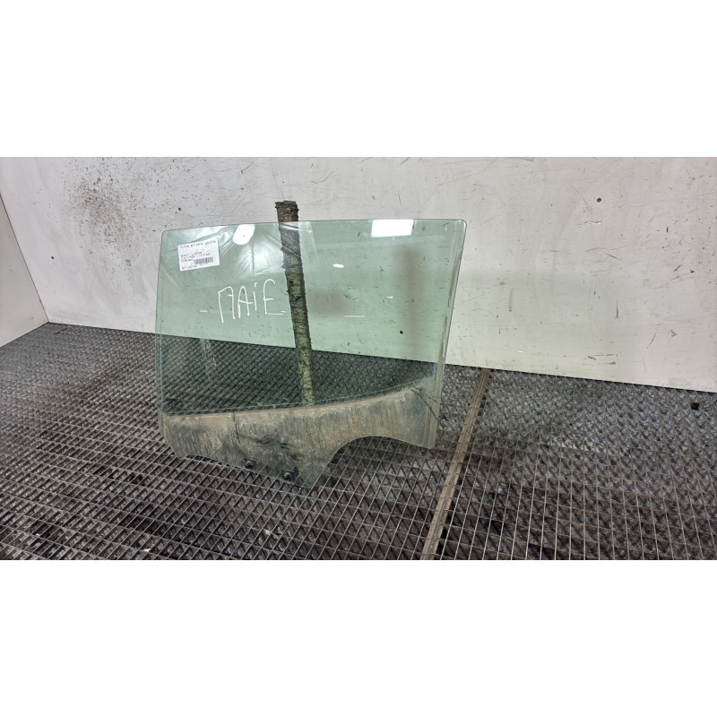 Vitre arriere gauche RENAULT CLIO 4 Photo n°3