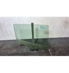 Vitre arriere gauche RENAULT CLIO 4