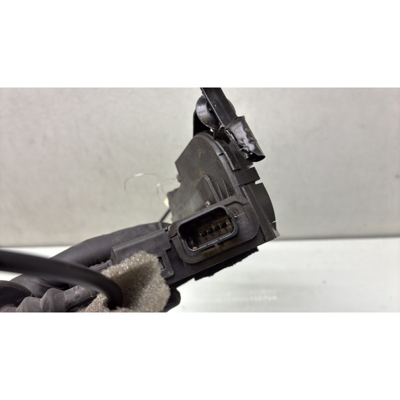 Serrure avant gauche RENAULT CLIO 4 Photo n°6
