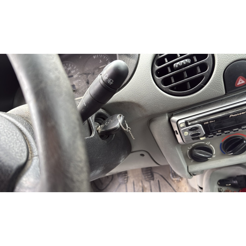 Vitre avant droit RENAULT KANGOO 1 Photo n°13