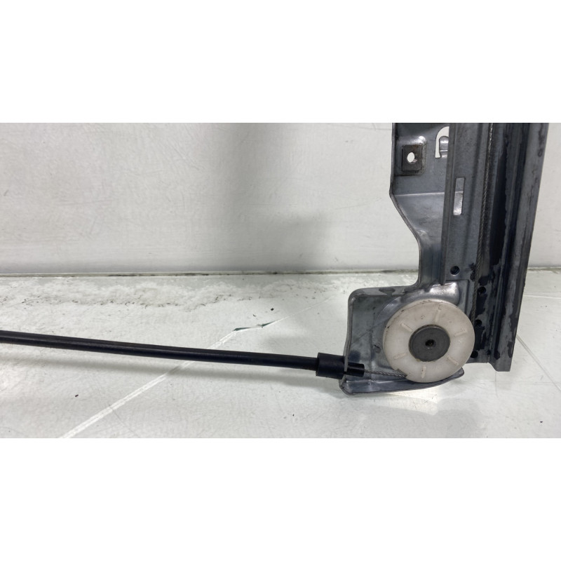 Leve vitre electrique avant droit RENAULT KANGOO 2 Photo n°9