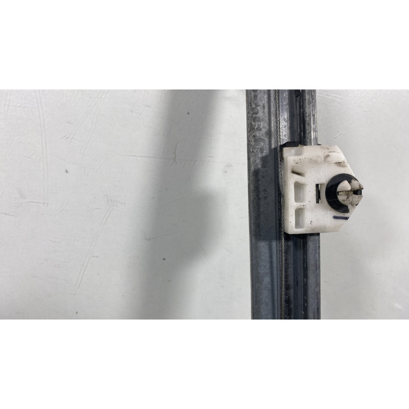Leve vitre electrique avant droit RENAULT KANGOO 2 Photo n°10