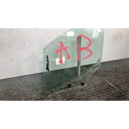 Vitre avant gauche CITROEN BERLINGO 2
