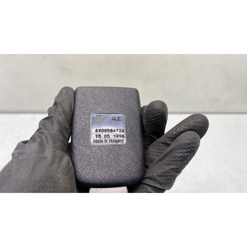Attache ceinture avant droit VOLKSWAGEN LUPO Photo n°5