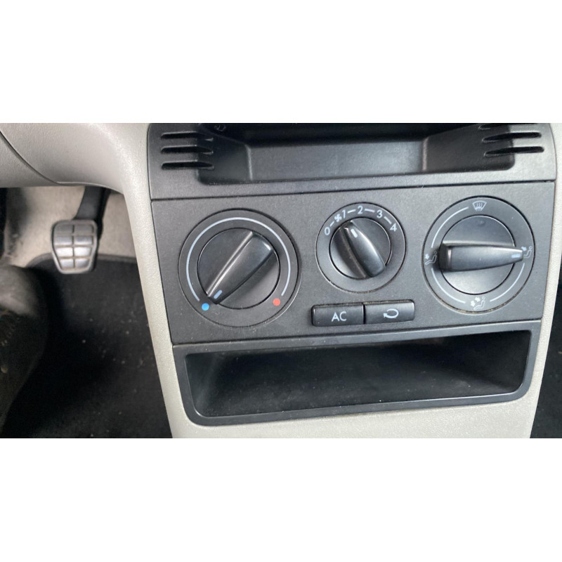 Pretensionneur de ceinture avant droit VOLKSWAGEN LUPO Photo n°6
