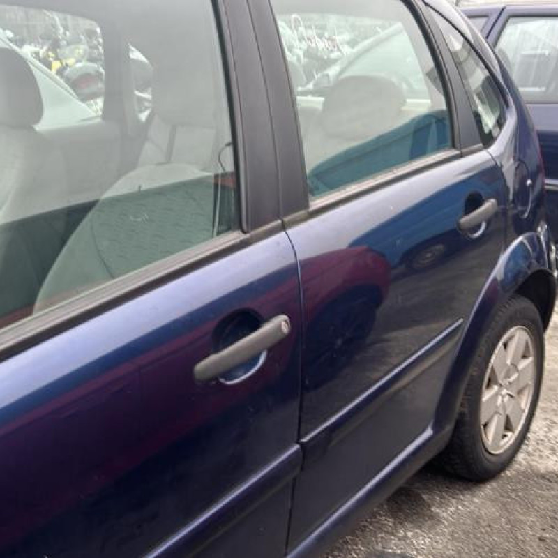 Pare choc arriere CITROEN C3 1 Photo n°12